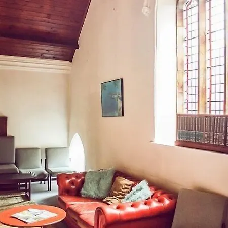 旅馆 柯比斯蒂芬旅馆 *